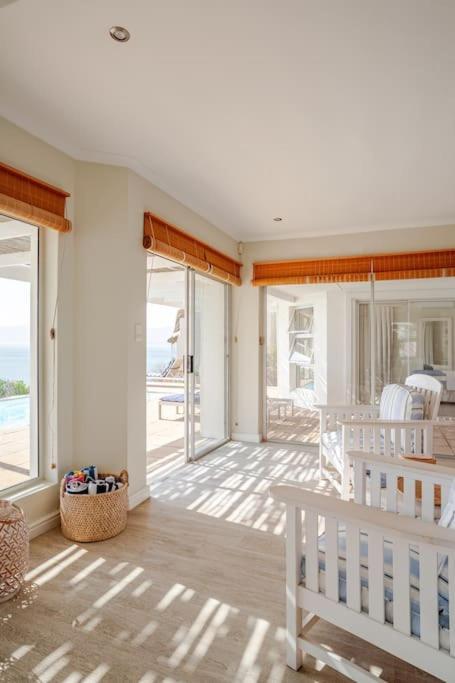 La Petite Baleine Oceanfront Luxury Villa De Kelders Ngoại thất bức ảnh